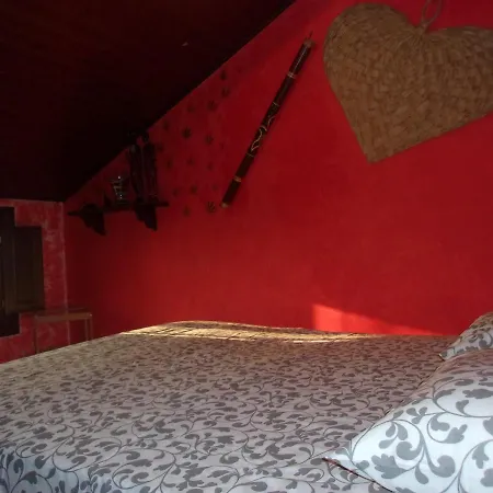 La Corte Di Castello Bed & Breakfast